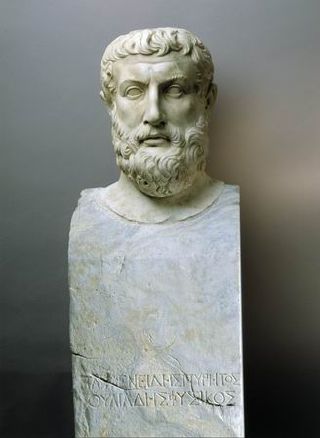 Buste de Parm&eacute;nide, vu de face, marbre blanc