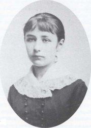 Photo de Camille Claudel adolescente