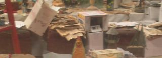 Accumulation d'objets divers dans l'atelier